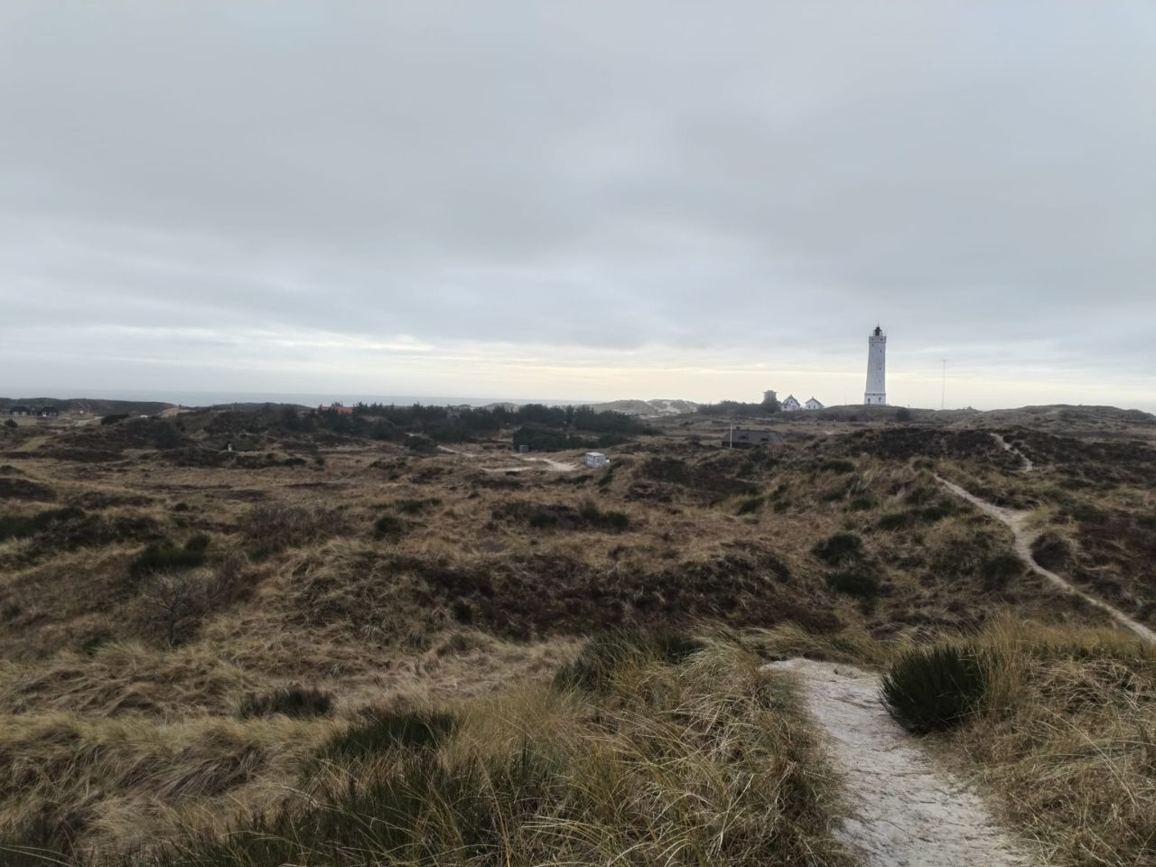 Grey_Sky_over_Blavand.jpg